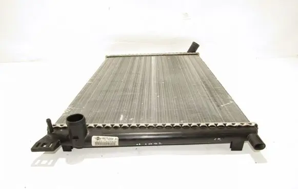 Mini Cooper Countryman R60 Coolant radiator 8675266