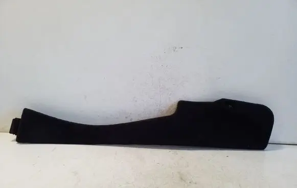Trunk/boot lower side trim panel