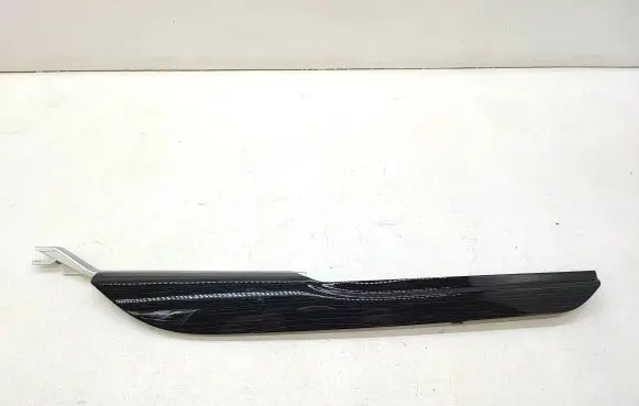 BMW 7 G11 G12 Dashboard glove box trim 8066683