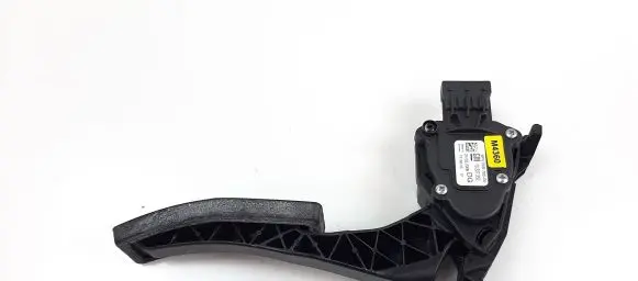 Opel Insignia A Accelerator throttle pedal 13237352 M4360