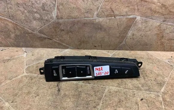 BMW X3 F25 A set of switches 9240293