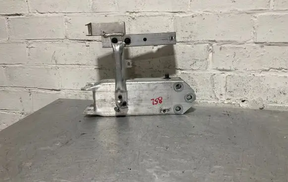 BMW 7 F01 F02 F03 F04 Side radiator support slam panel 8051039