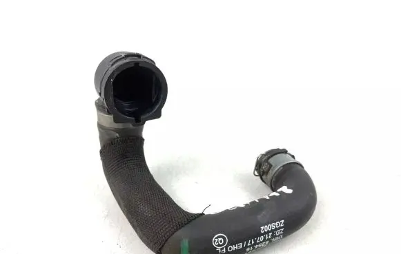 Mercedes-Benz CLA C118 X118 Engine coolant pipe/hose A1775015200