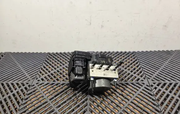 Toyota C-HR I ABS Pump 4451010070