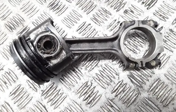 Piston with connecting rod