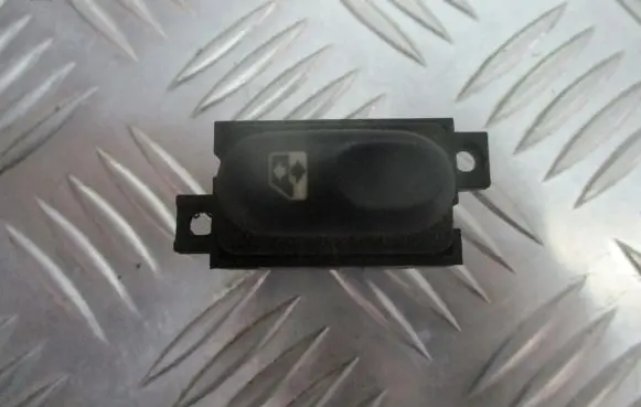 Renault Laguna I Electric window control switch