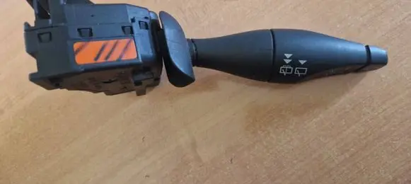 Ford Connect Wiper control stalk 4053329