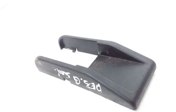 Mercedes-Benz R W251 Rear seat rail trim cover A2519290043
