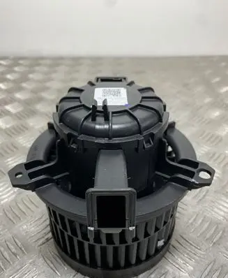 SsangYong Korando Heater fan/blower 68916370005300304
