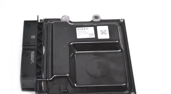 Volvo V40 Engine control unit/module 32213774
