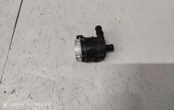 Audi A3 8Y Electric auxiliary coolant/water pump 04l965567