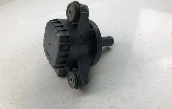 Toyota Prius (XW30) Water pump G904052010