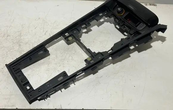 Peugeot 508 RXH Other center console (tunnel) element 9688547577