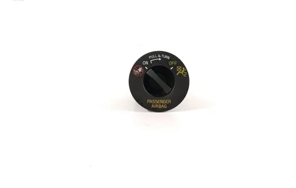 Passenger airbag on/off switch