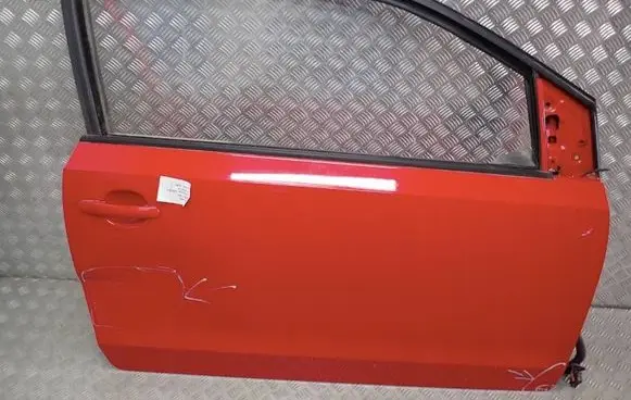 Volkswagen Up Front door