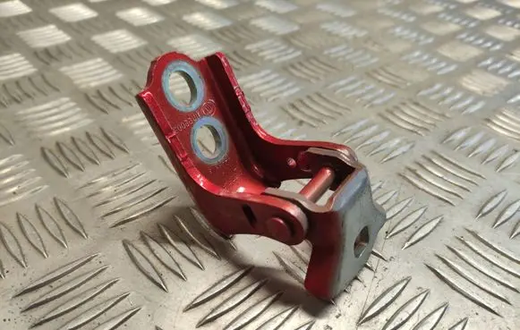 Renault Clio V Rear door lower hinge 0838R