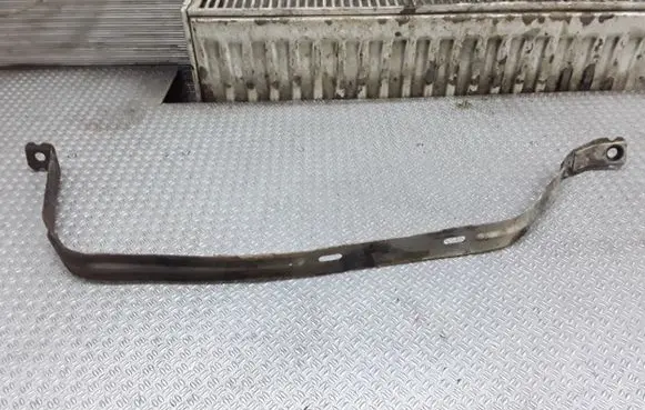 Volkswagen PASSAT B7 USA Fuel tank mounting bracket 