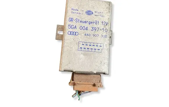 Audi A4 S4 B5 8D Cruise control unit/module 4A0907305