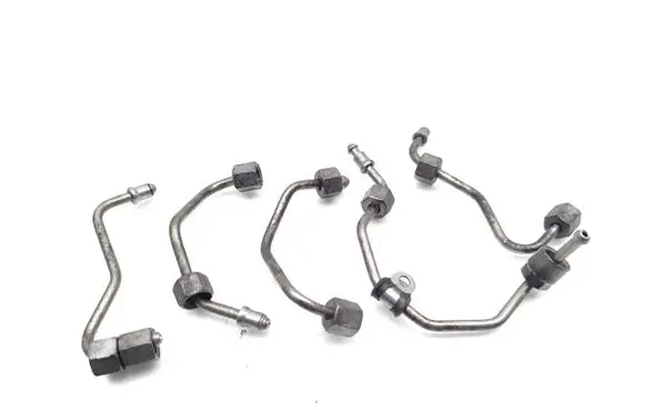 Mercedes-Benz E AMG W213 Fuel injector supply line/pipe 