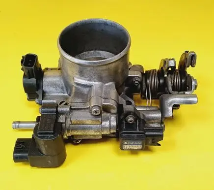 Subaru Forester SF Throttle body valve 16114AA 22627AA060
