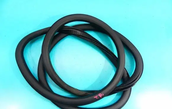 Jeep Renegade Rubber seal rear door IMPRK1289108