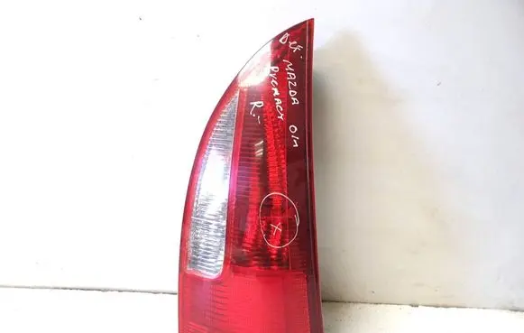 Mazda Premacy Rear/tail lights 22061908