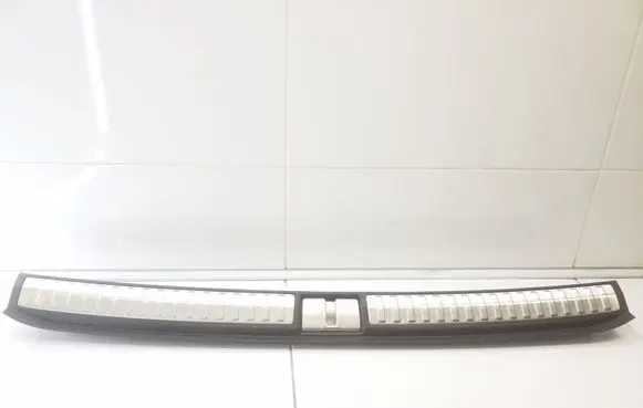 NIO ES8 Trunk/boot sill cover protection P0080476AE