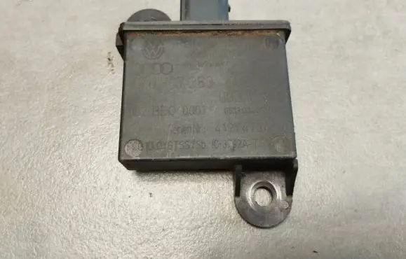 Volkswagen Phaeton Tire pressure sensor 4F0907283