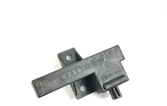 Audi A4 S4 B8 8K Keyless (KESSY) go control unit/module 8K0907247