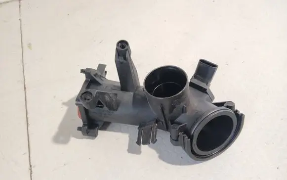 Volkswagen Golf VI Air intake hose/pipe 03C145861D 03C145861