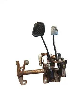 Subaru Forester SG Pedal assembly 