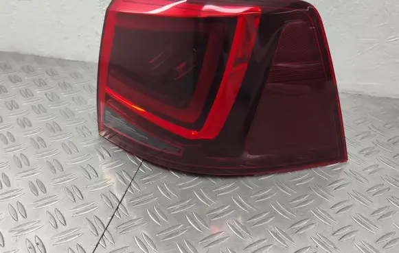 Seat Alhambra (Mk2) Rear/tail lights 7N5945208