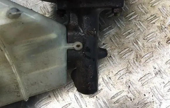 Ford Scorpio Master brake cylinder