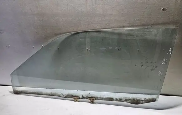 Nissan Sunny Front door window/glass (coupe) 43R00033