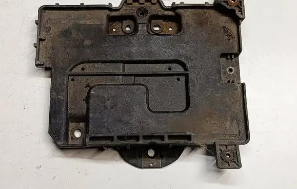 Hyundai i30 Battery tray 37150A5000T9 37150A5000