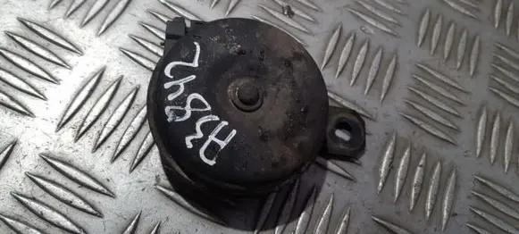 Toyota RAV 4 (XA30) Horn signal e13000030