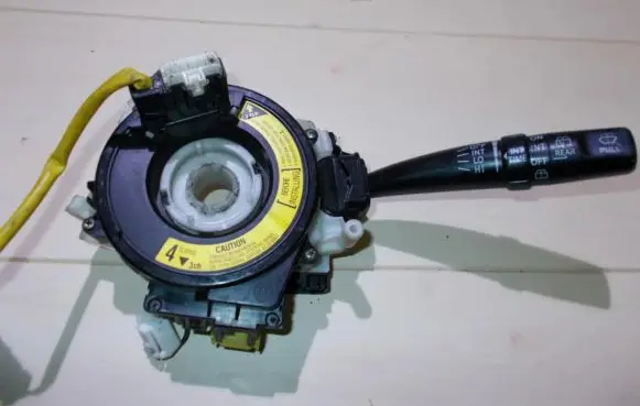 Toyota Avensis T220 Wiper control stalk