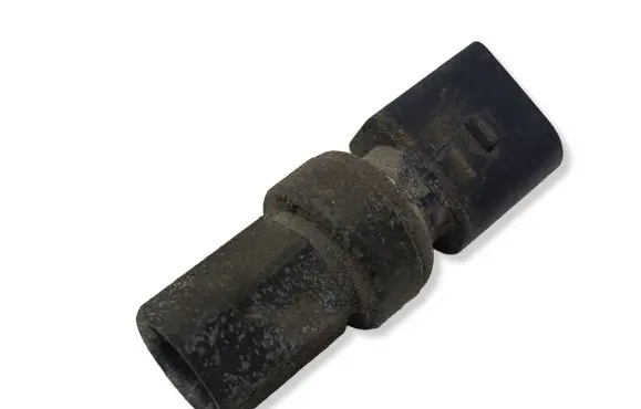 Volkswagen Golf IV Air conditioning (A/C) pressure sensor 1J0959126