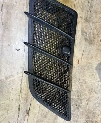 Mercedes-Benz GL X164 Bonnet/hood grill 1648800105