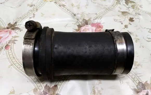 Toyota Corolla E120 E130 Intercooler hose/pipe