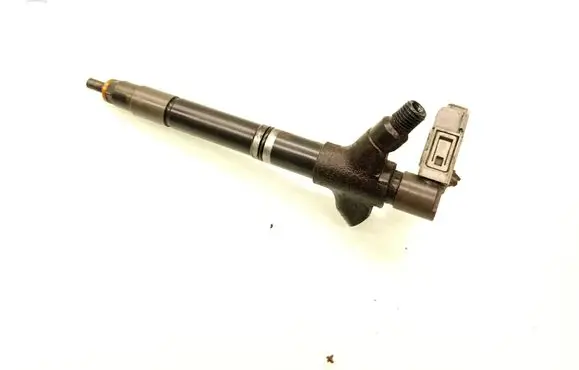 Toyota RAV 4 (XA40) Fuel injector 236700R090