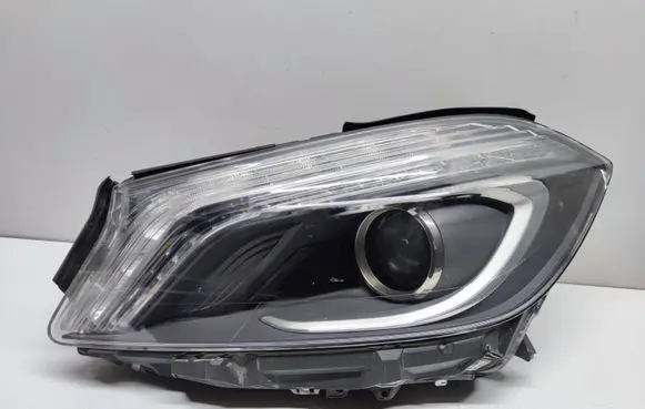 Mercedes-Benz A W176 Headlight/headlamp A1768201161