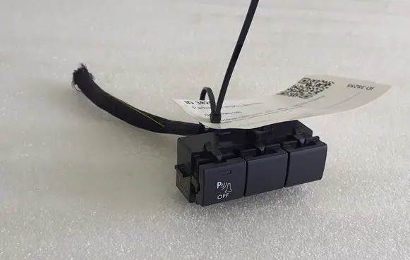 Opel Vivaro Parking (PDC) sensor switch 96750147ZD