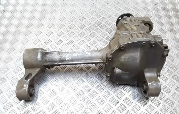 Nissan Navara Front differential 