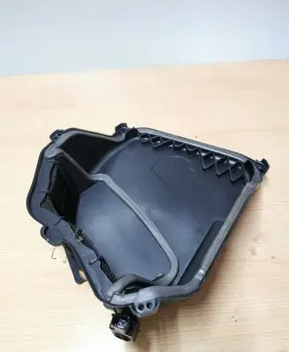BMW 5 F10 F11 Cabin air micro filter cap 9216222 11611611