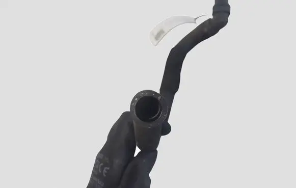 Mercedes-Benz C W204 Engine coolant pipe/hose