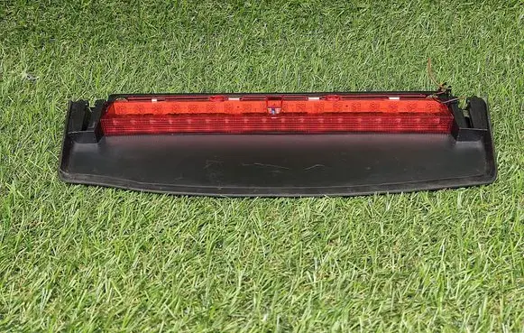 Audi A4 S4 B8 8K Third/center stoplight 923230957