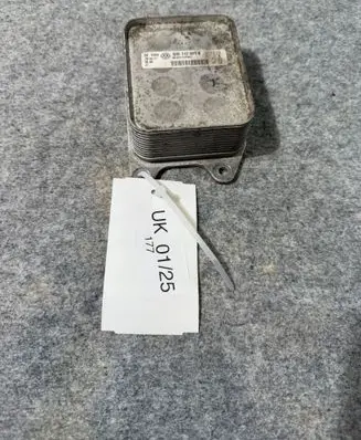Audi Q2 - Oil filter mounting bracket 