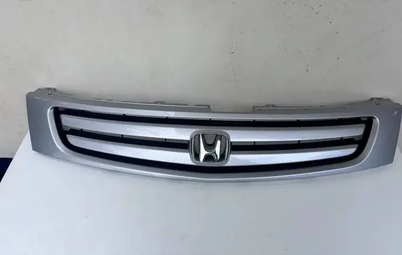 Honda Stream Front grill 71121S7AA0130