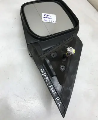 Mitsubishi Pajero Sport I Front door electric wing mirror